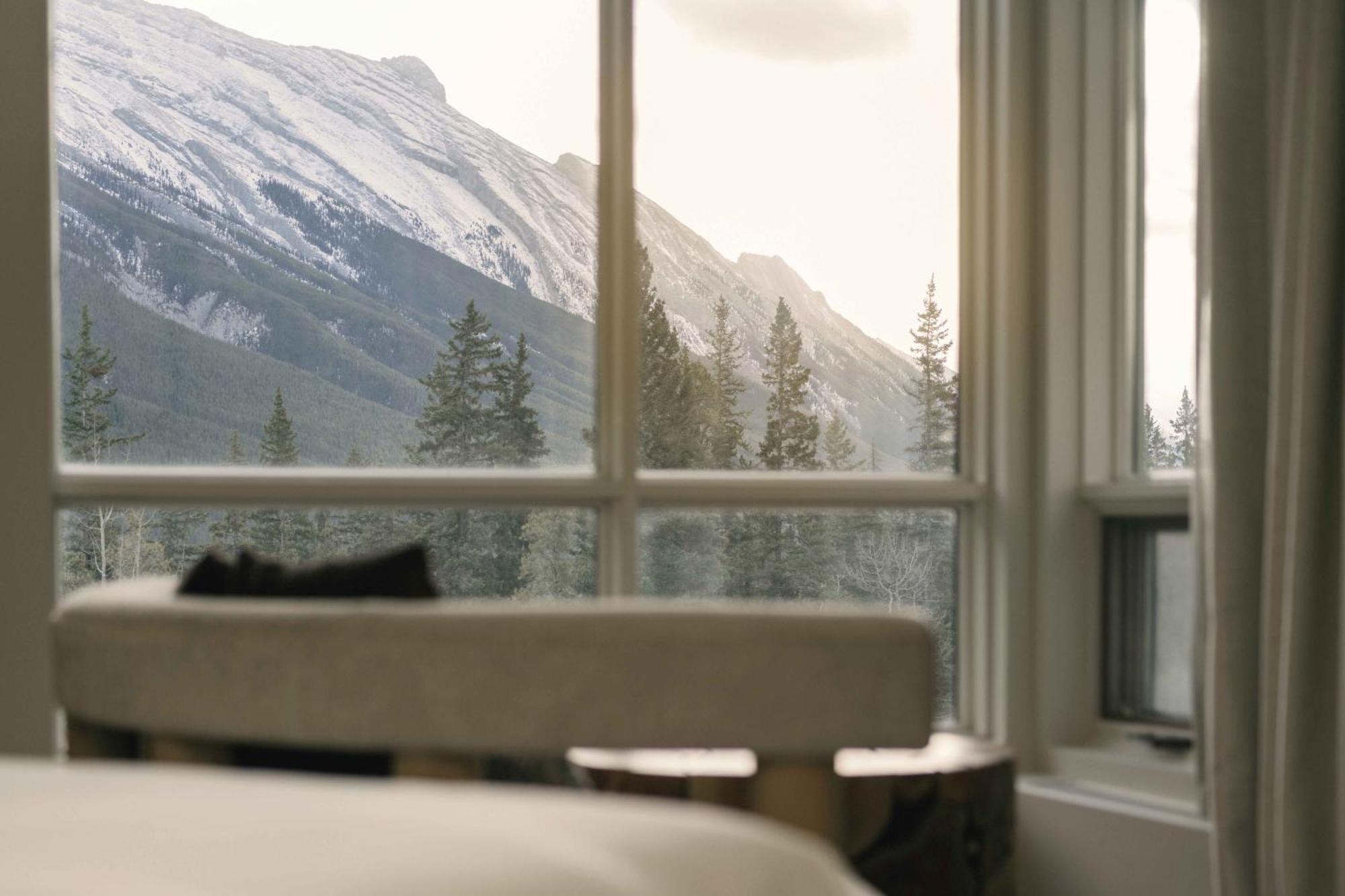 Luxury Peak View Double Room with Two Queen Beds,1742625279:JPEG